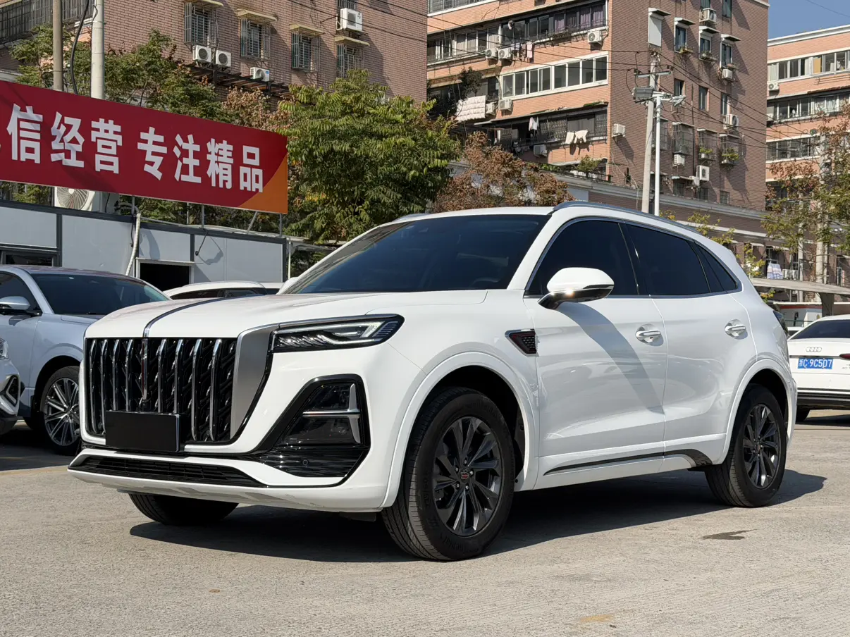 Hongqi HS5  из Китая