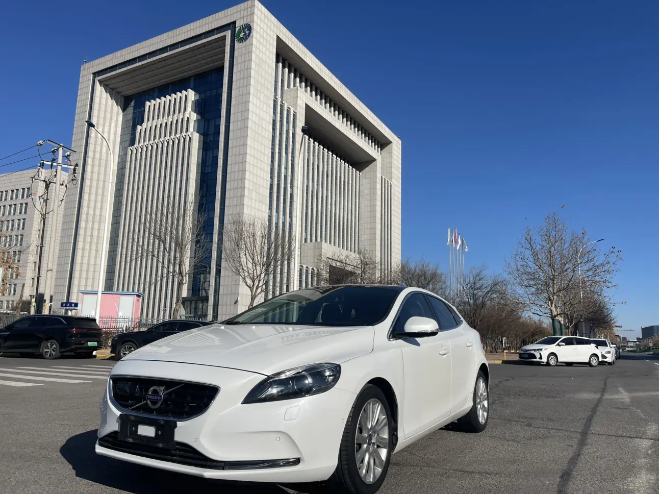 Volvo V40  из Китая