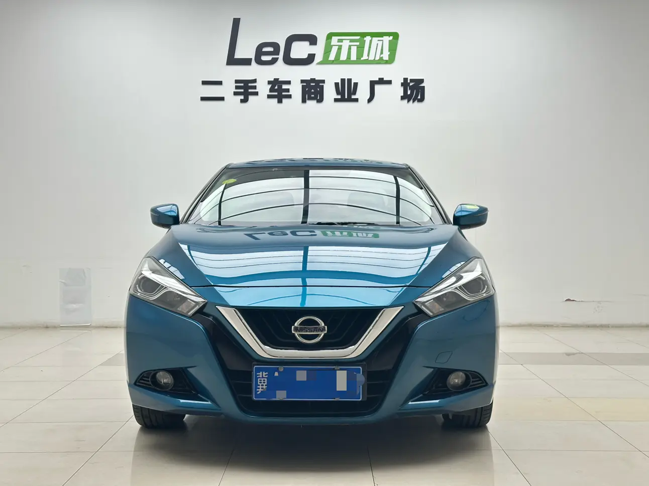 Nissan Bluebird  из Китая