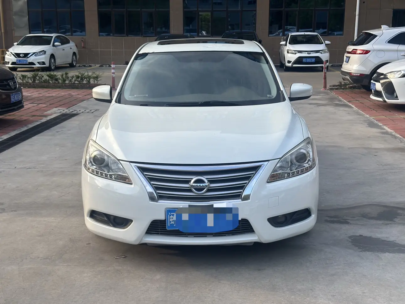 Nissan Sylphy  из Китая