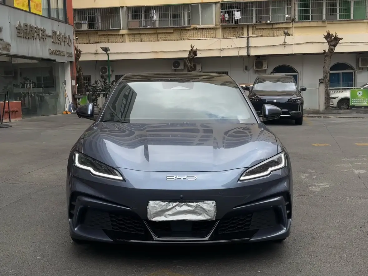 BYD SEAL 06GT  из Китая