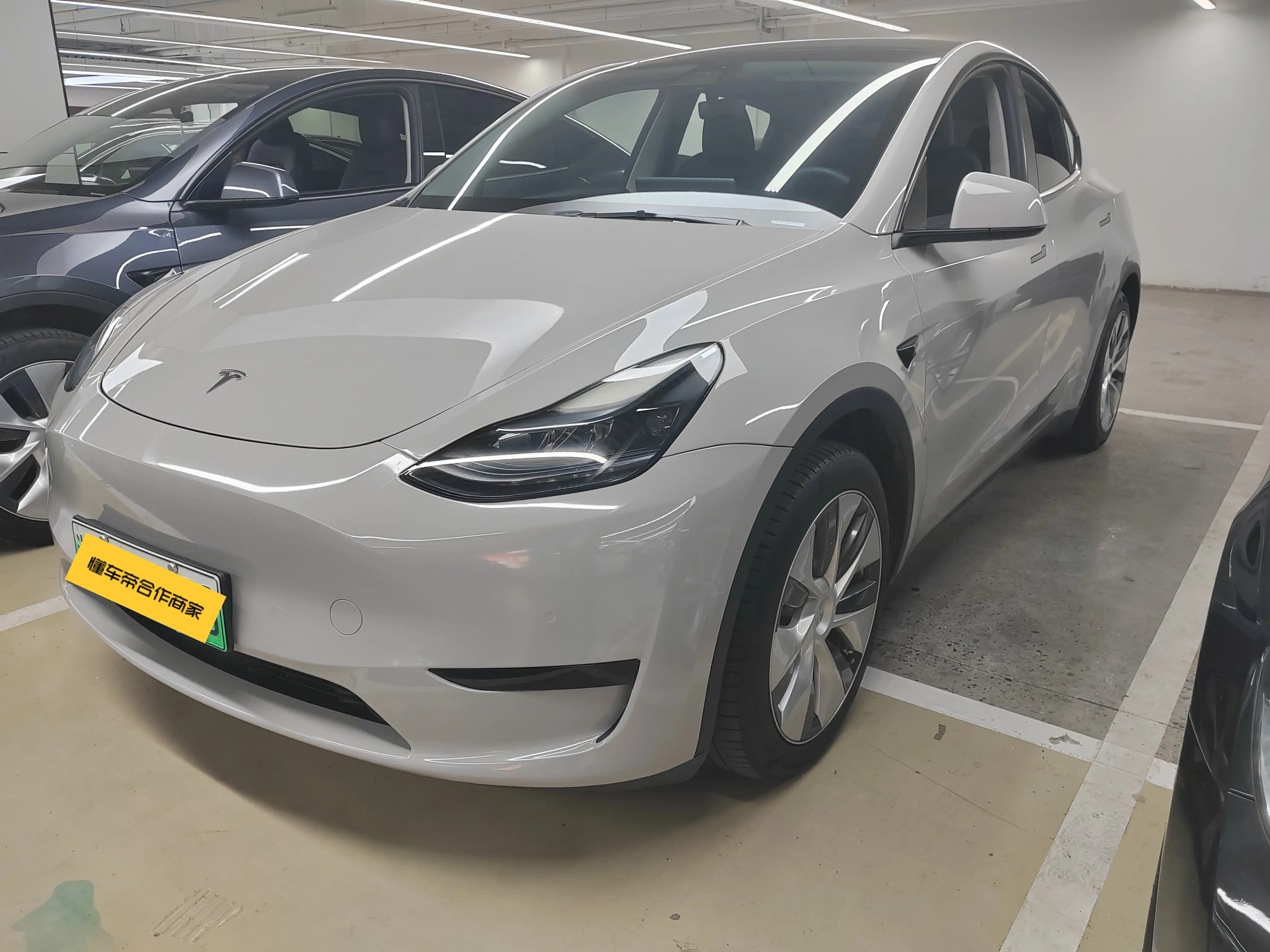 Tesla Model Y  из Китая