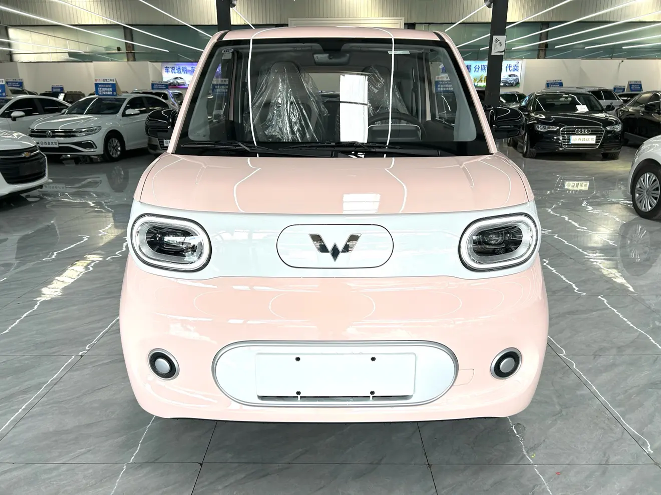 Wuling Hongguang MINIEV  из Китая