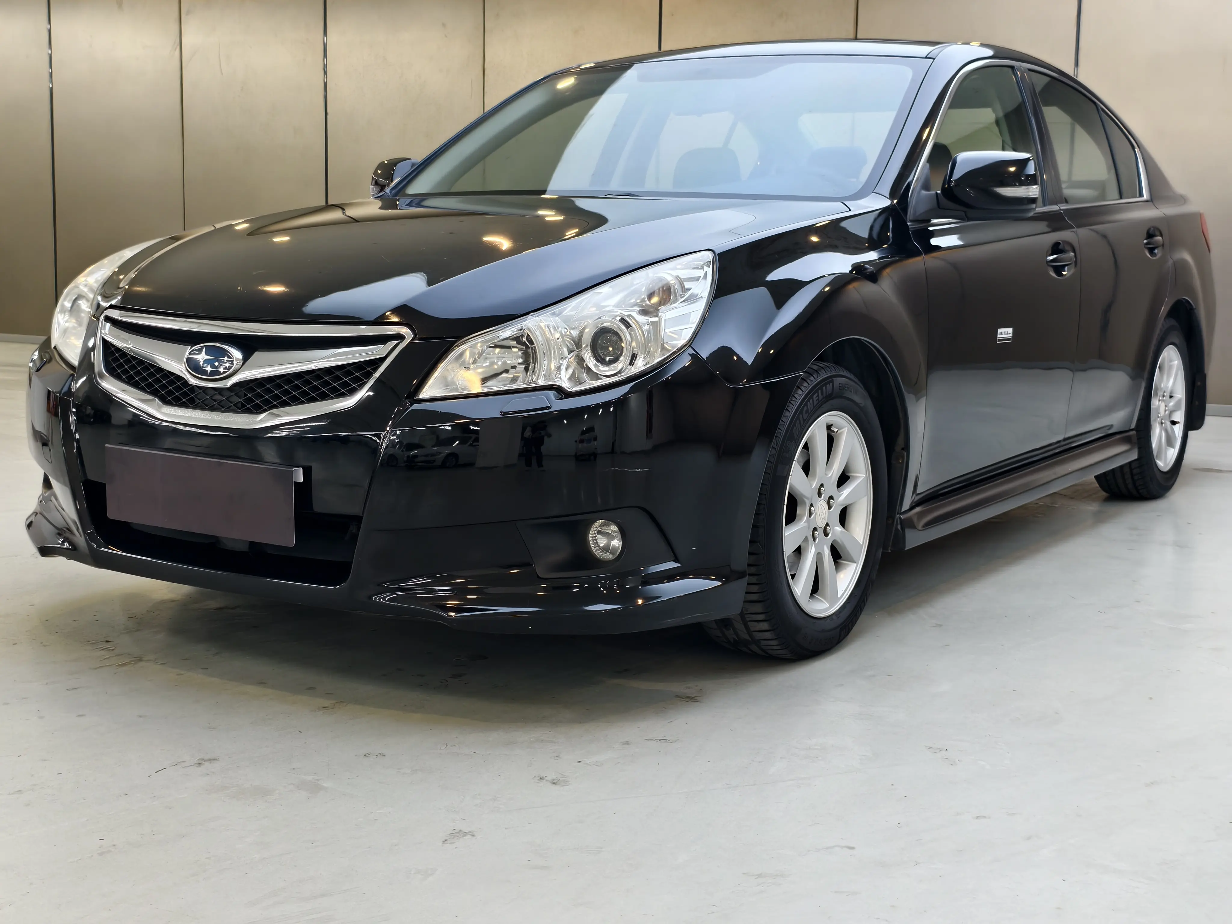 Subaru LEGACY  из Китая