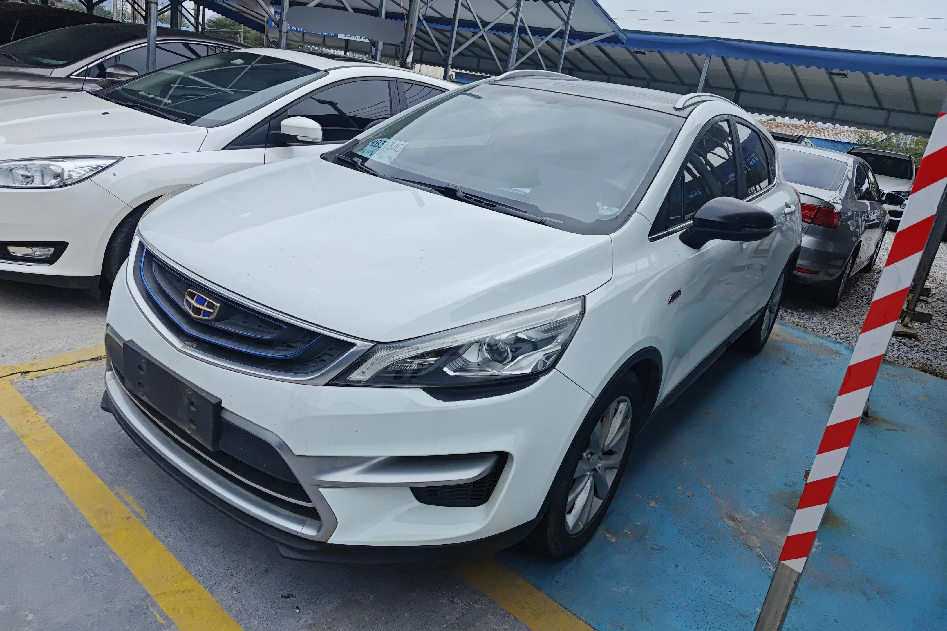 Geely Emgrand GS  из Китая