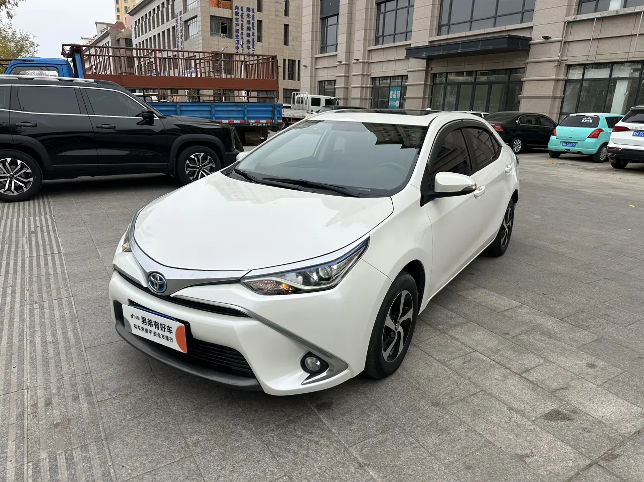 Toyota Levin (Lei Ling)  из Китая