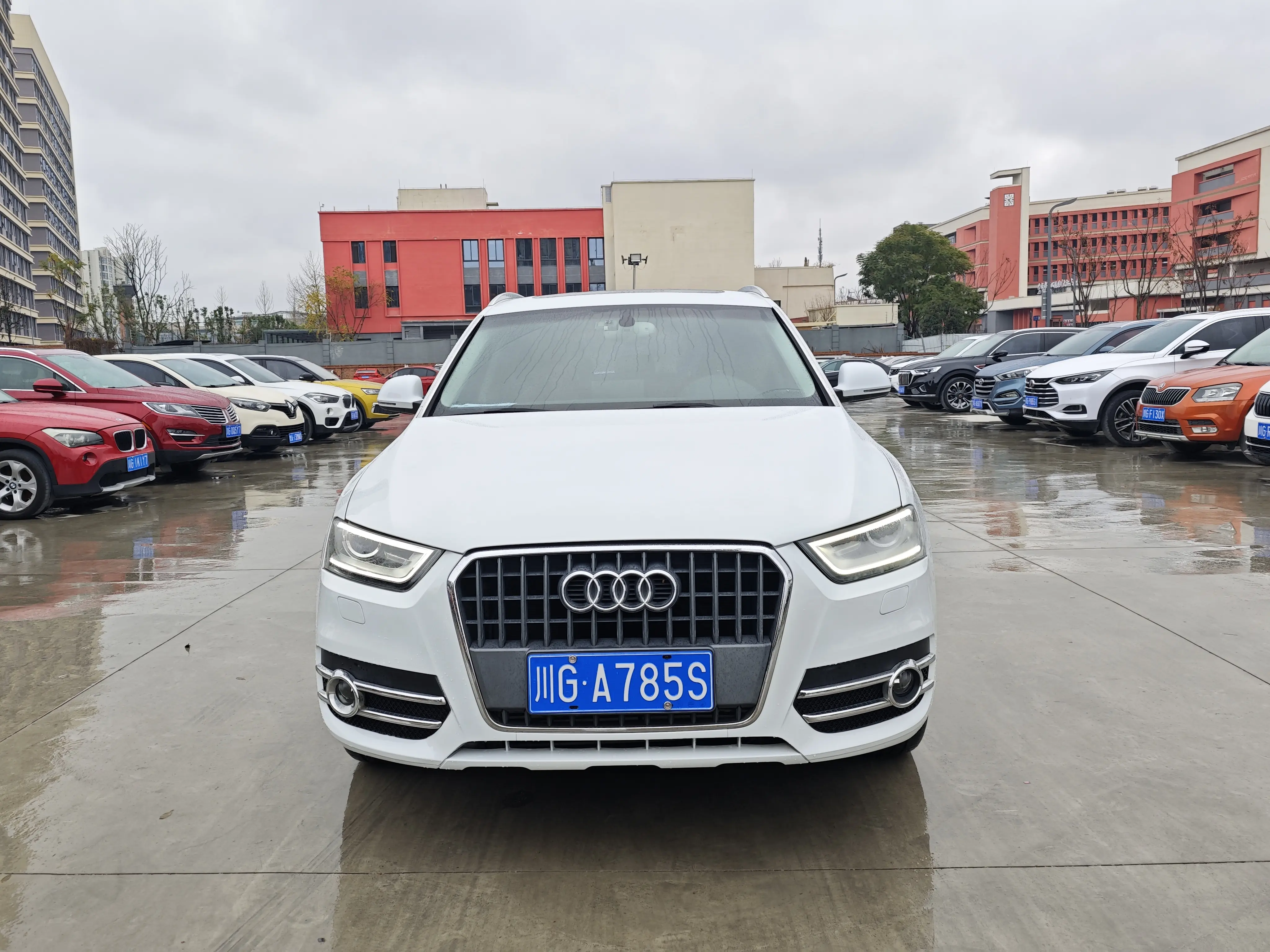 Audi Q3  из Китая