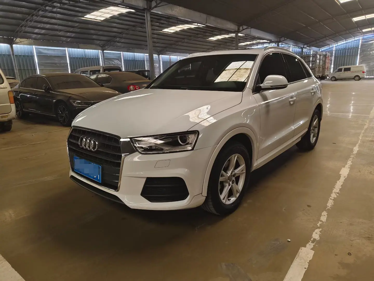 Audi Q3  из Китая