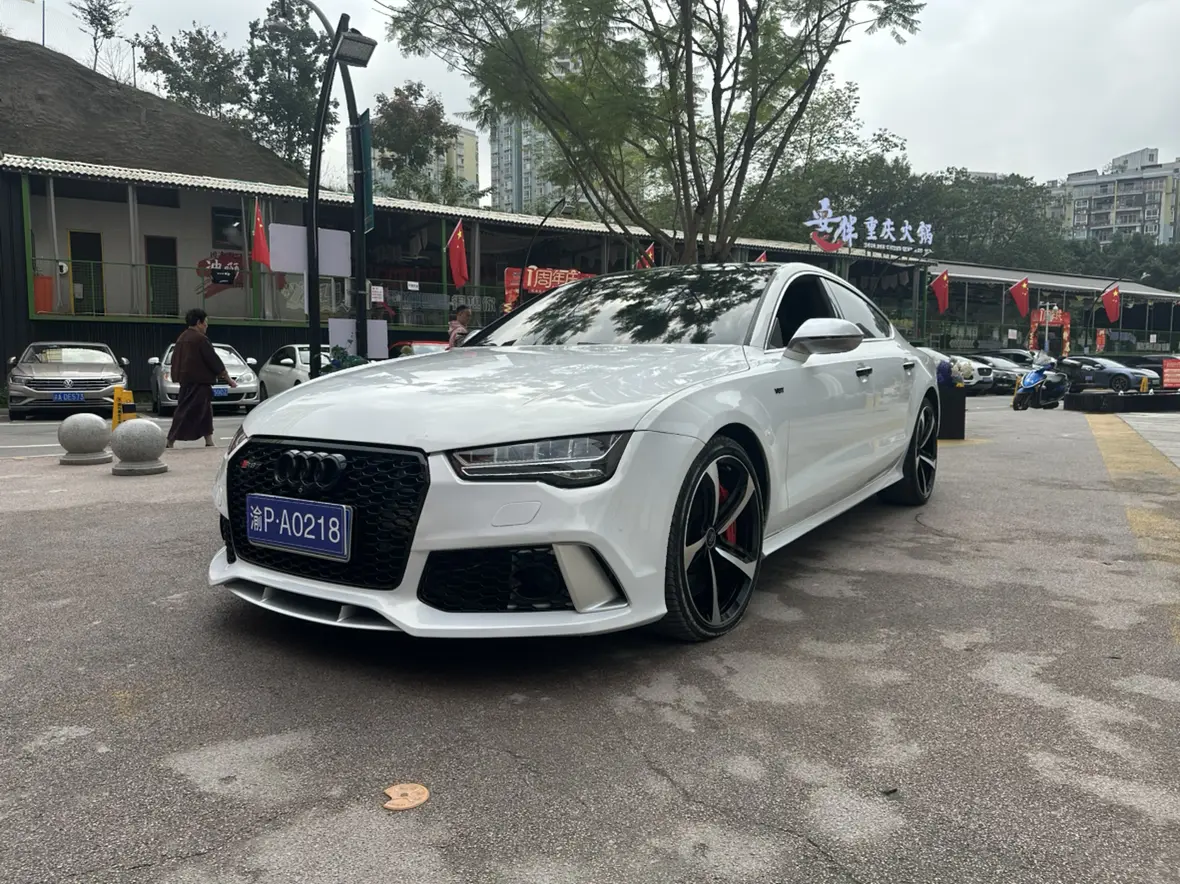 Audi S7  из Китая