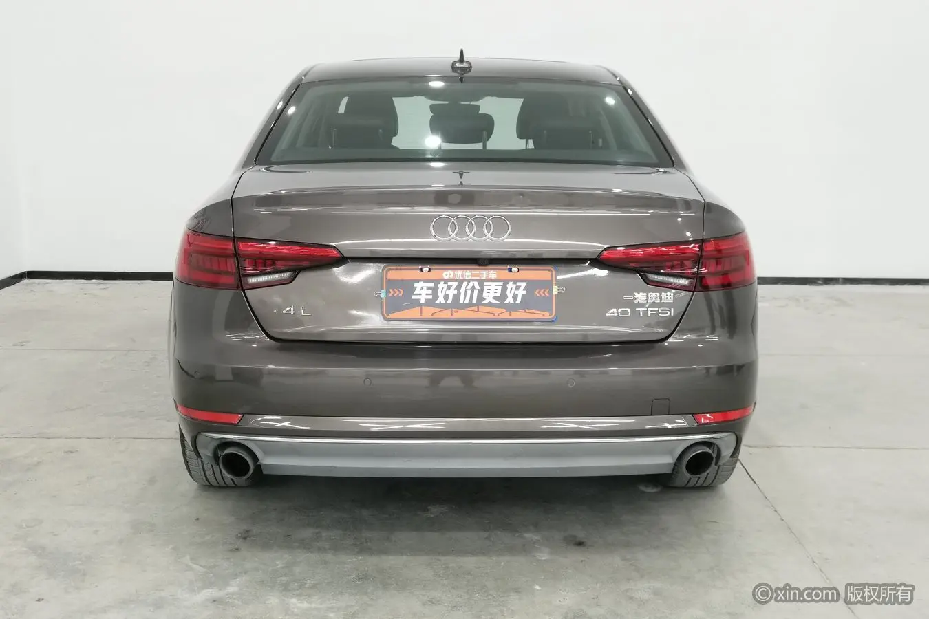 Audi A4L  из Китая