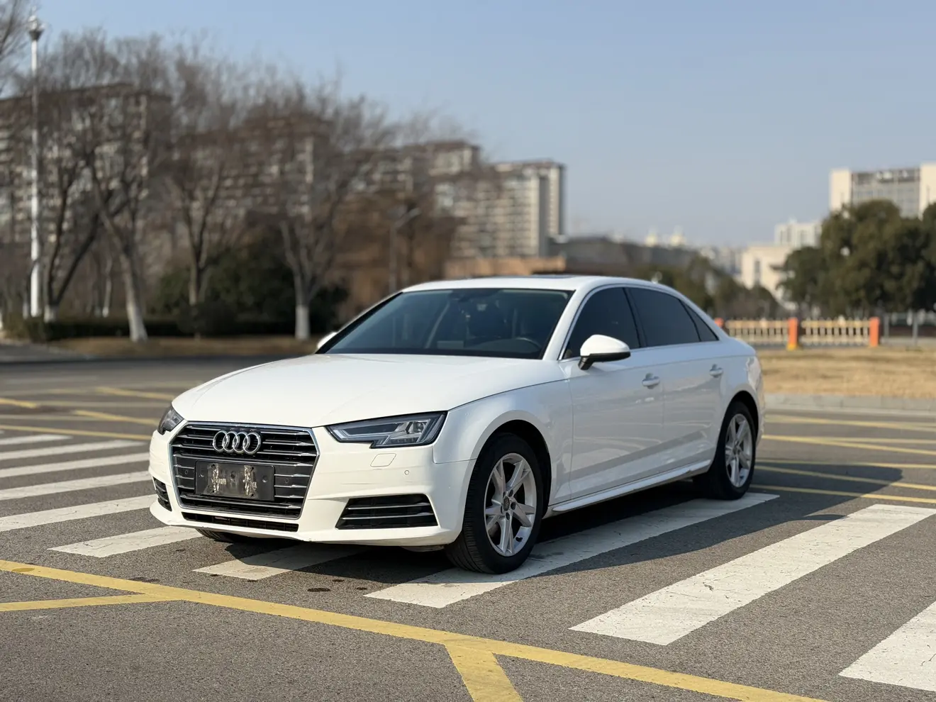 Audi A4L  из Китая