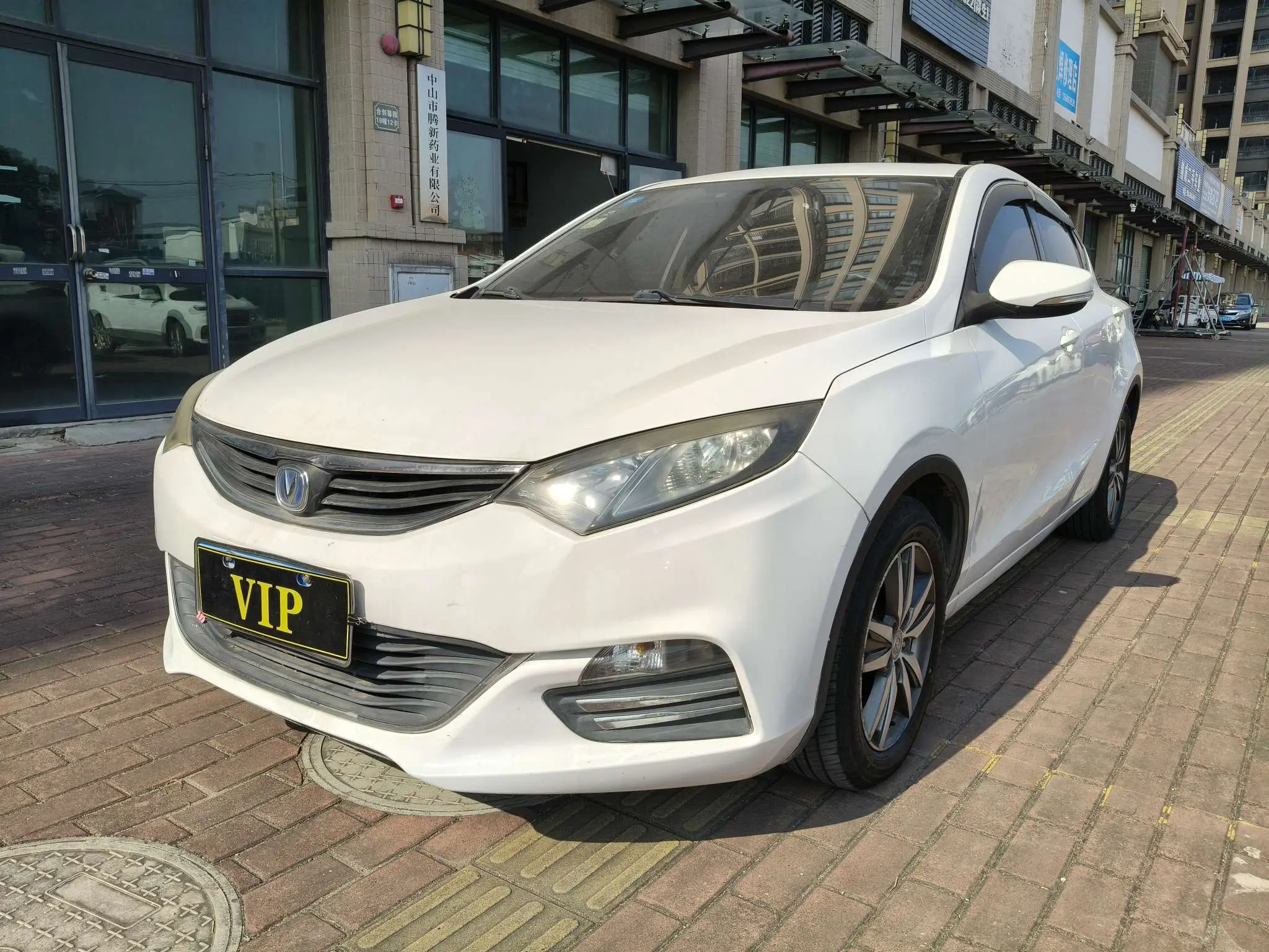 Changan Eado XT  из Китая