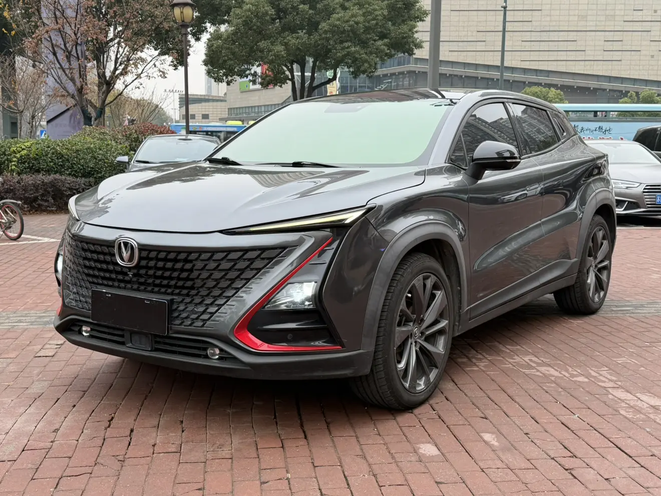 Changan UNI-T  из Китая