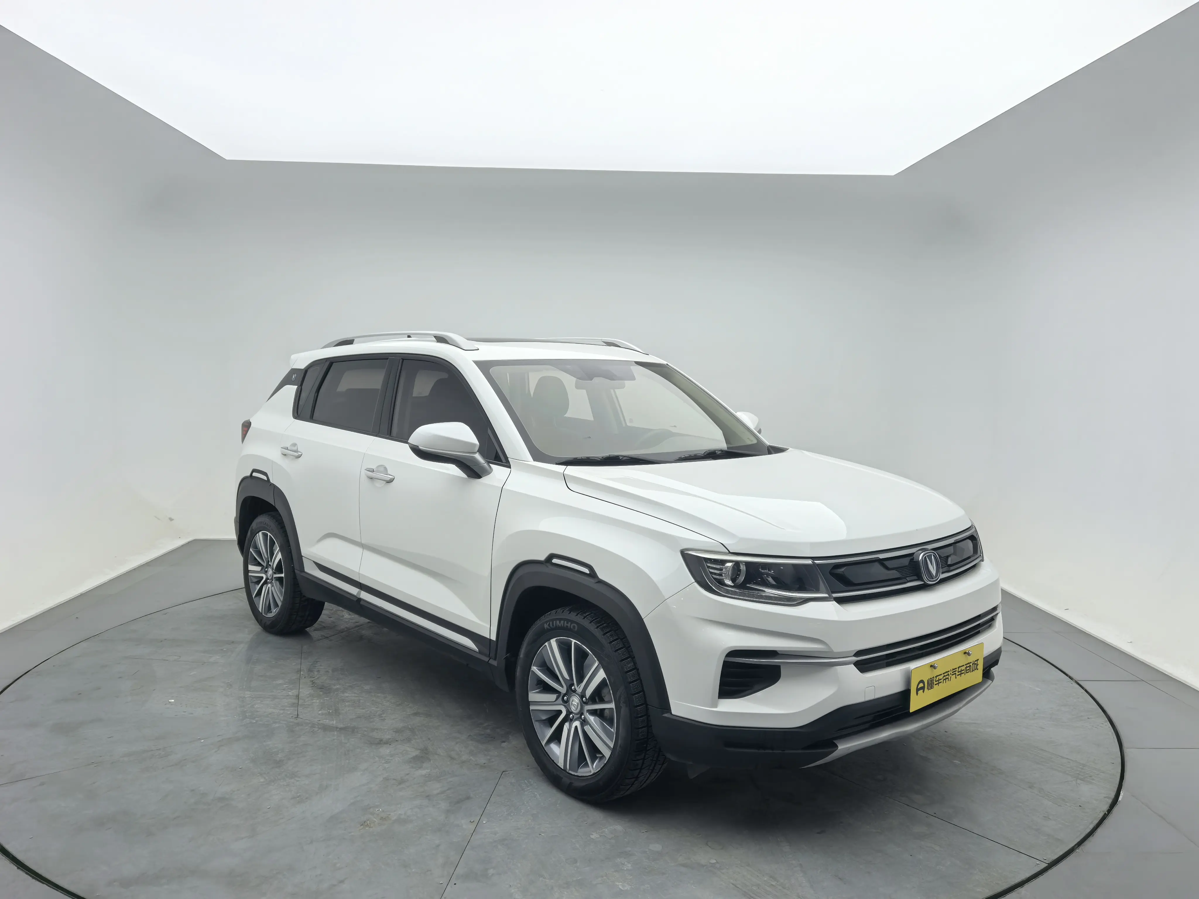 Changan CS35 PLUS  из Китая