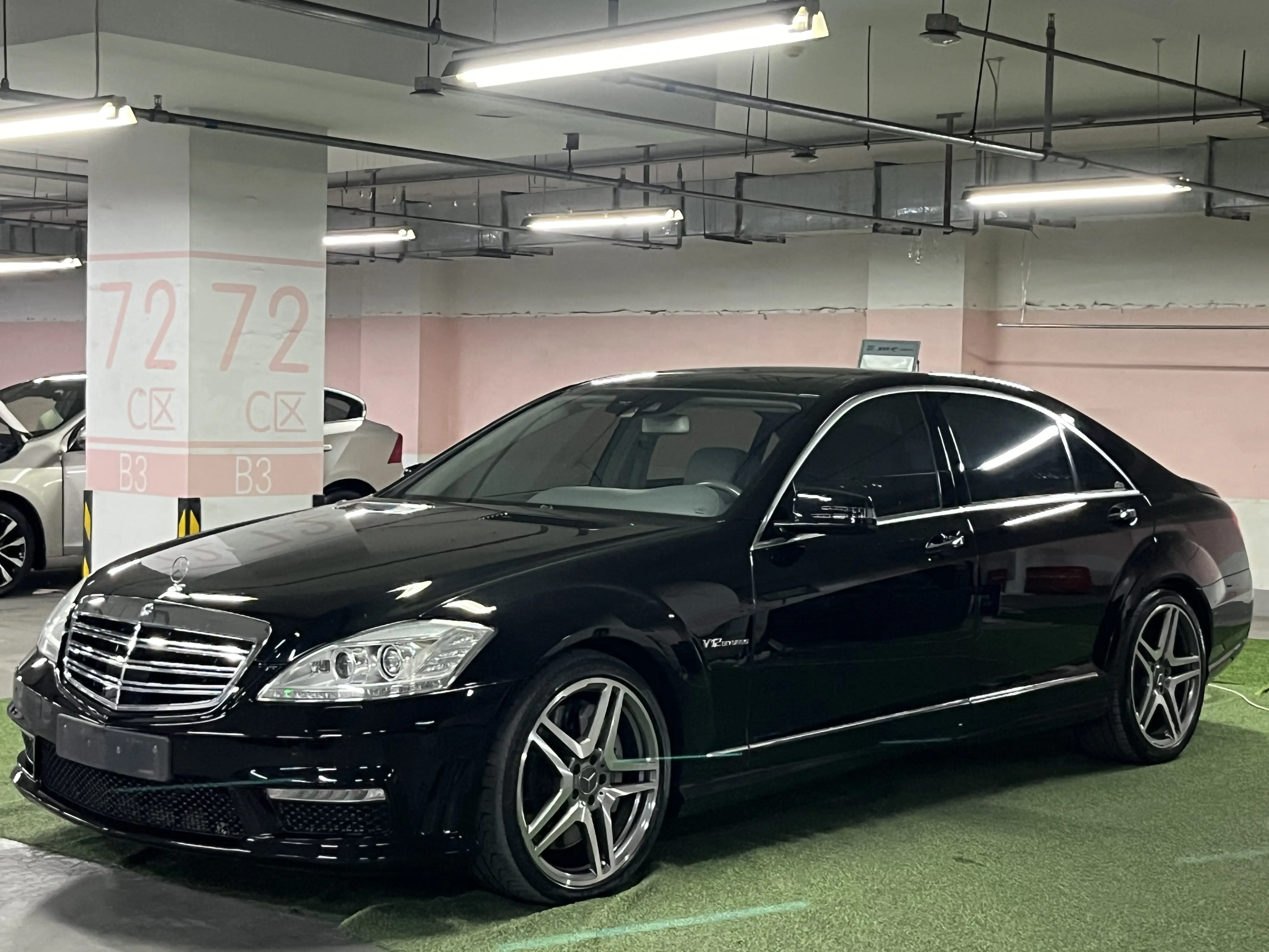 Mercedes-Benz S-Class AMG  из Китая