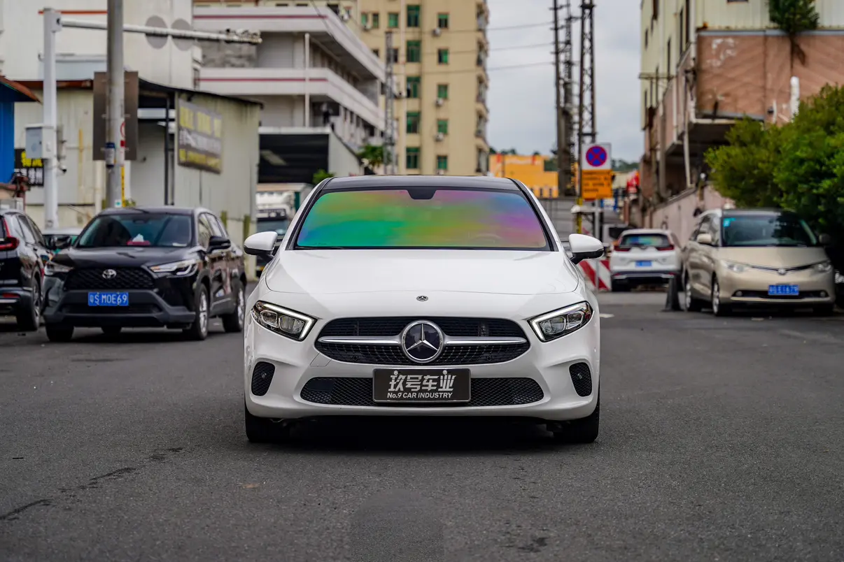 Mercedes-Benz A-Class  из Китая