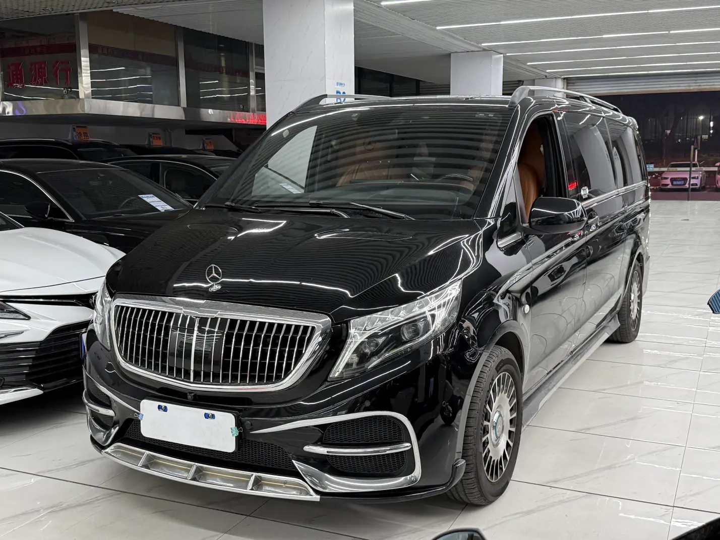 Mercedes-Benz Vito  из Китая