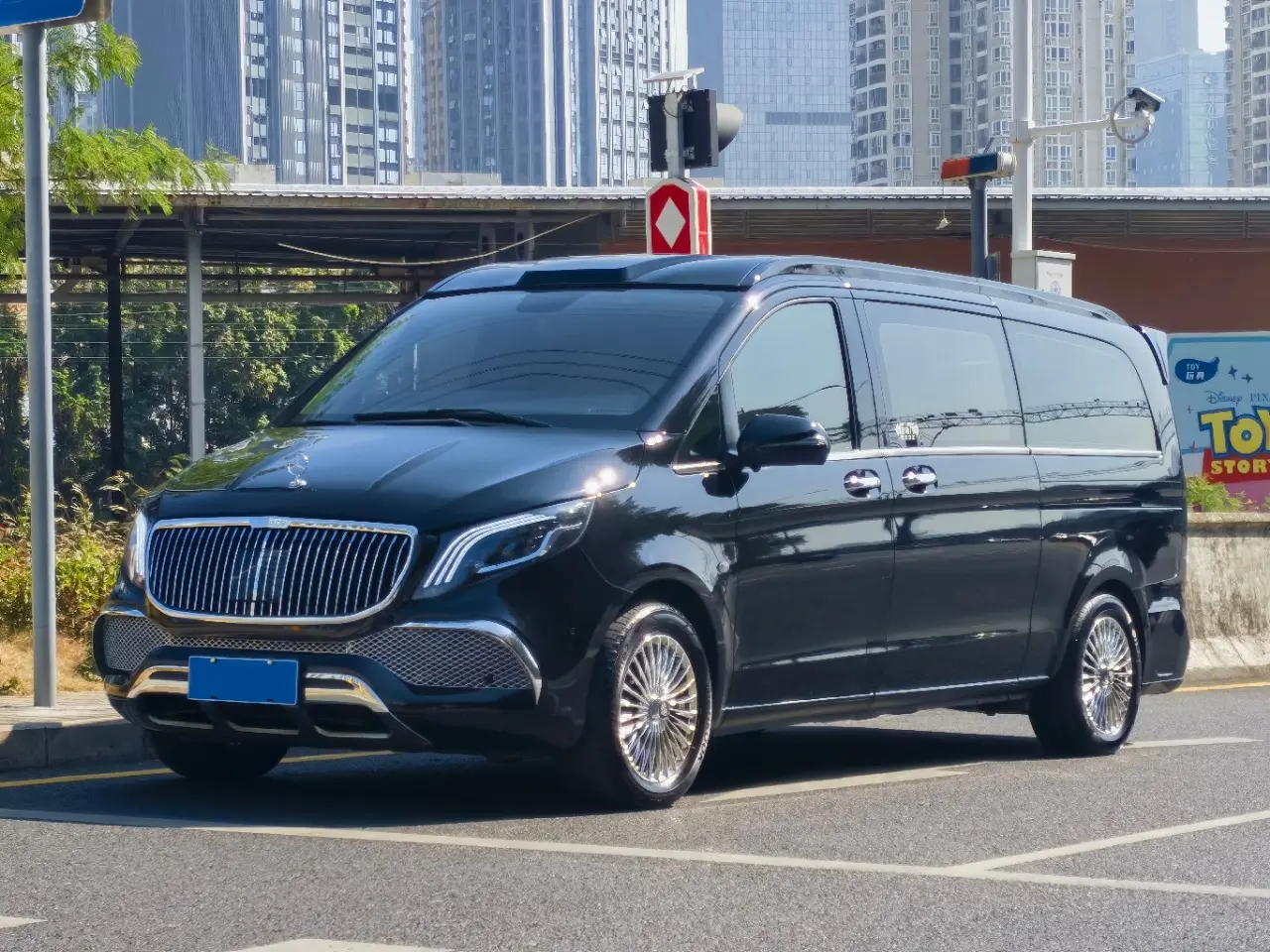 Mercedes-Benz Vito  из Китая