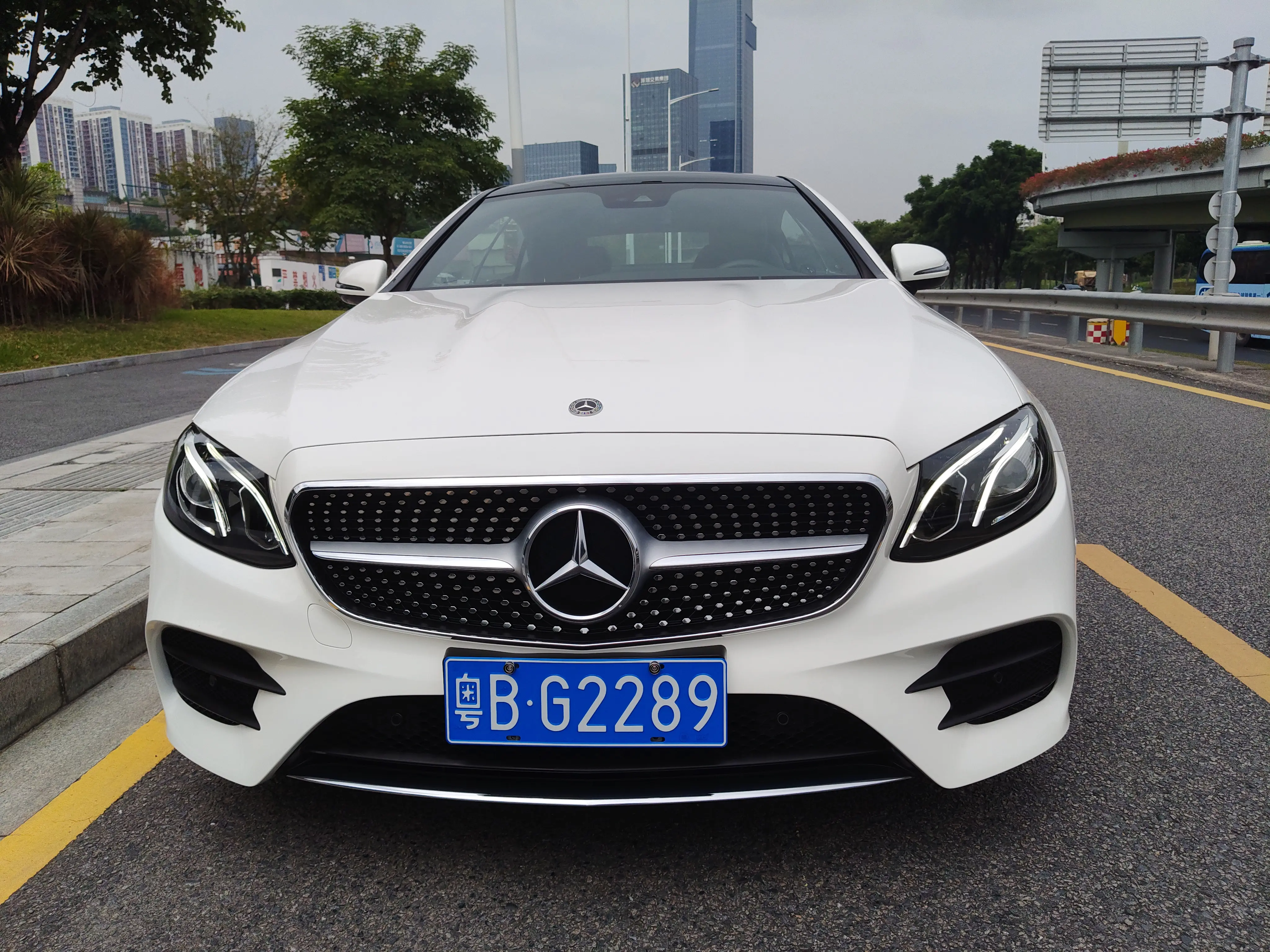 Mercedes-Benz E-Class  из Китая