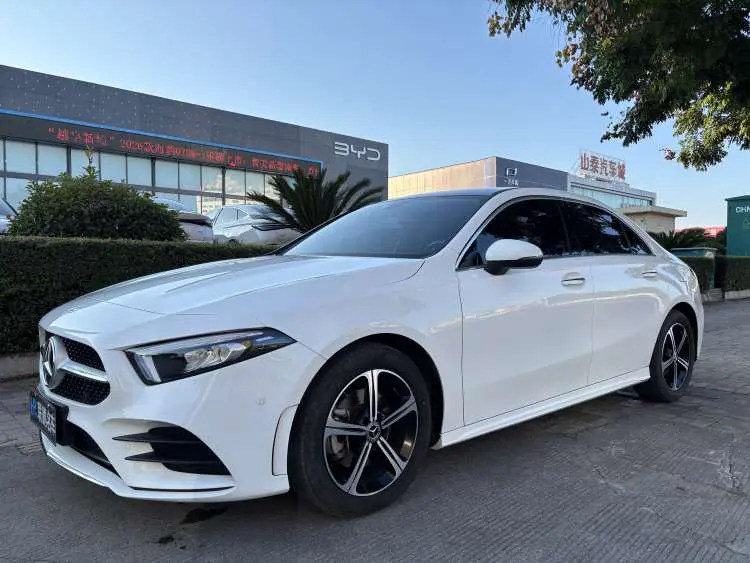 Mercedes-Benz Mercedes Benz A Class  из Китая