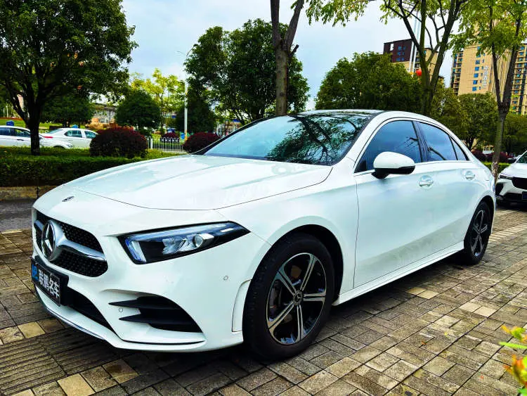 Mercedes-Benz Mercedes Benz A Class  из Китая