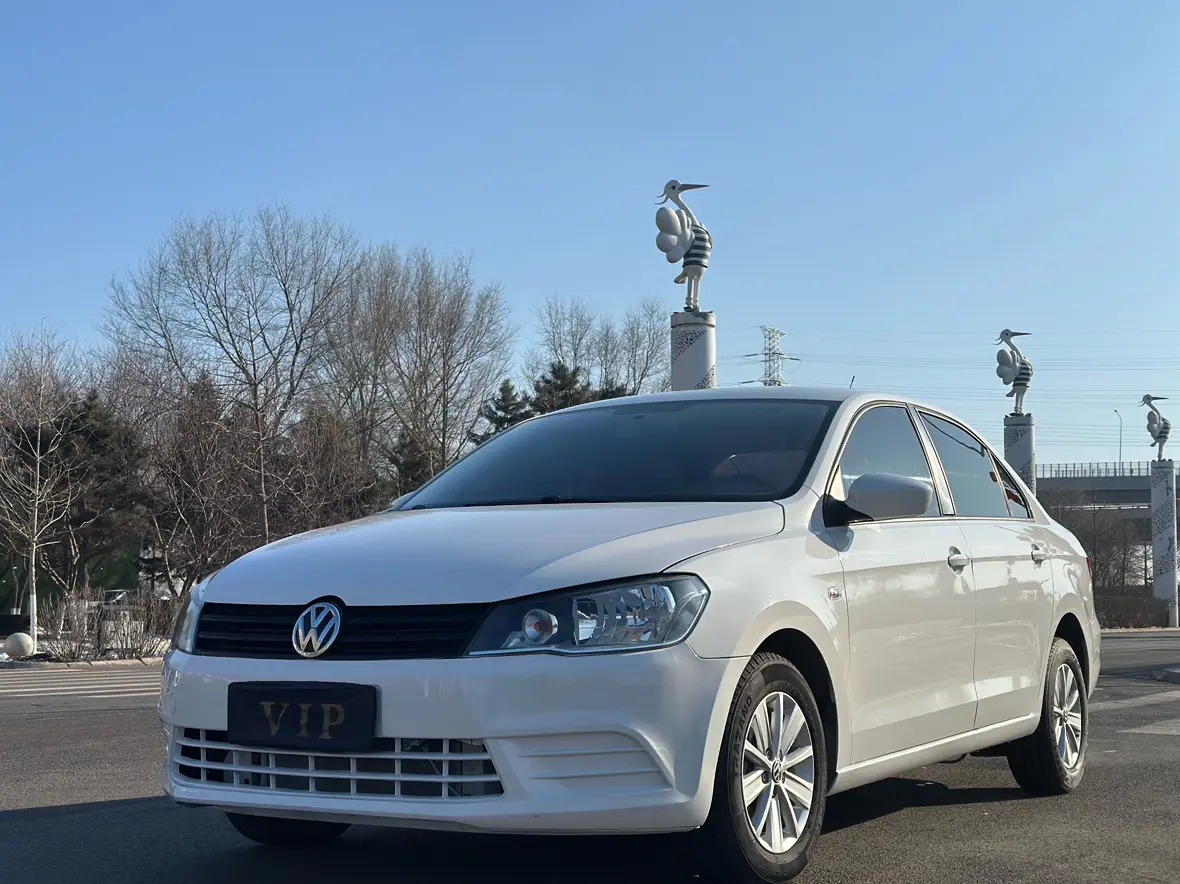 Volkswagen Jetta  из Китая