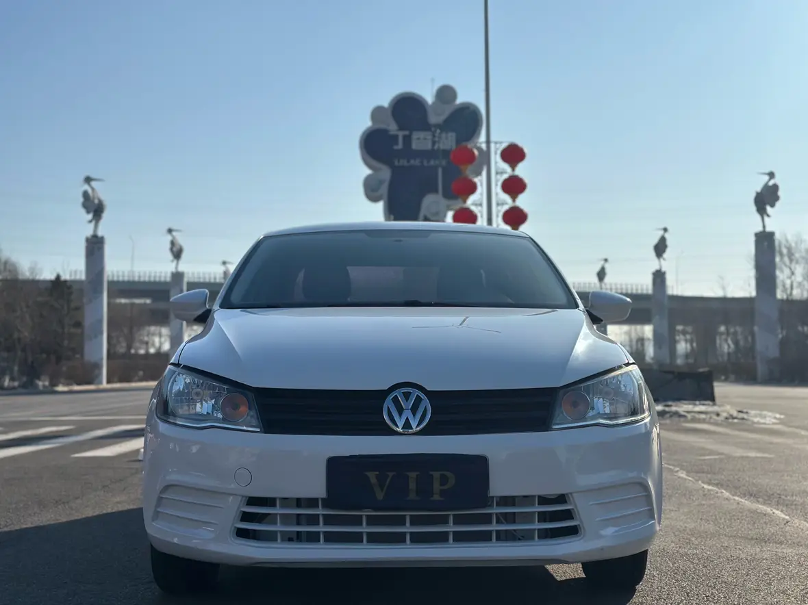 Volkswagen Jetta  из Китая