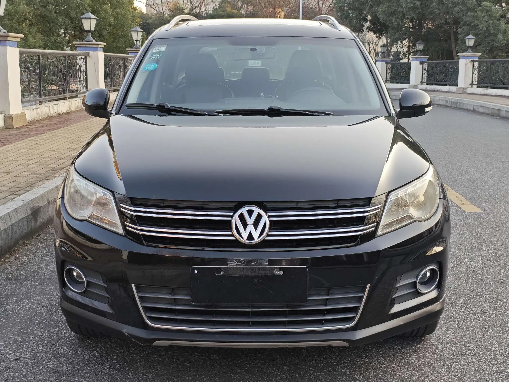 Volkswagen Tiguan  из Китая