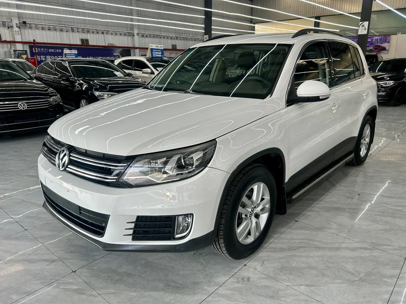 Volkswagen Tiguan  из Китая