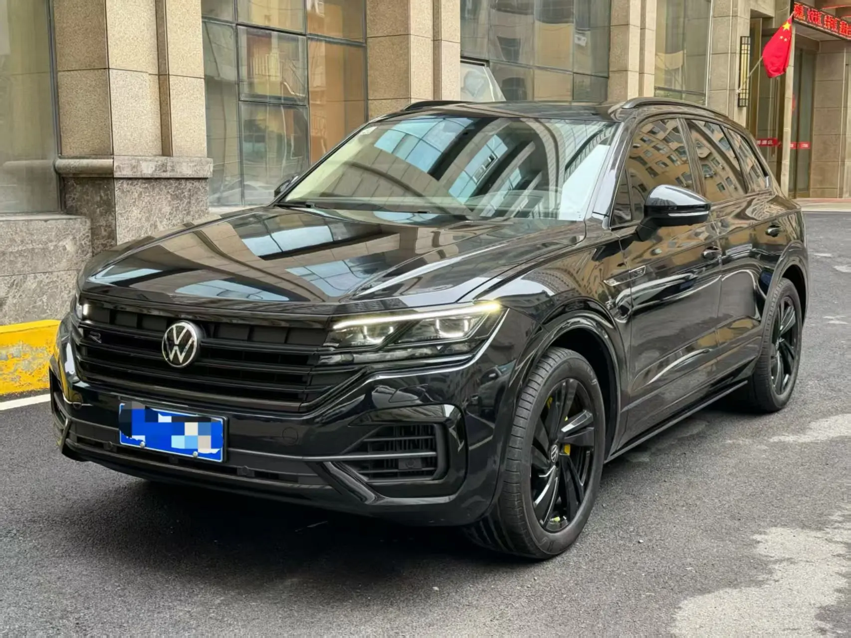 Volkswagen Touareg  из Китая