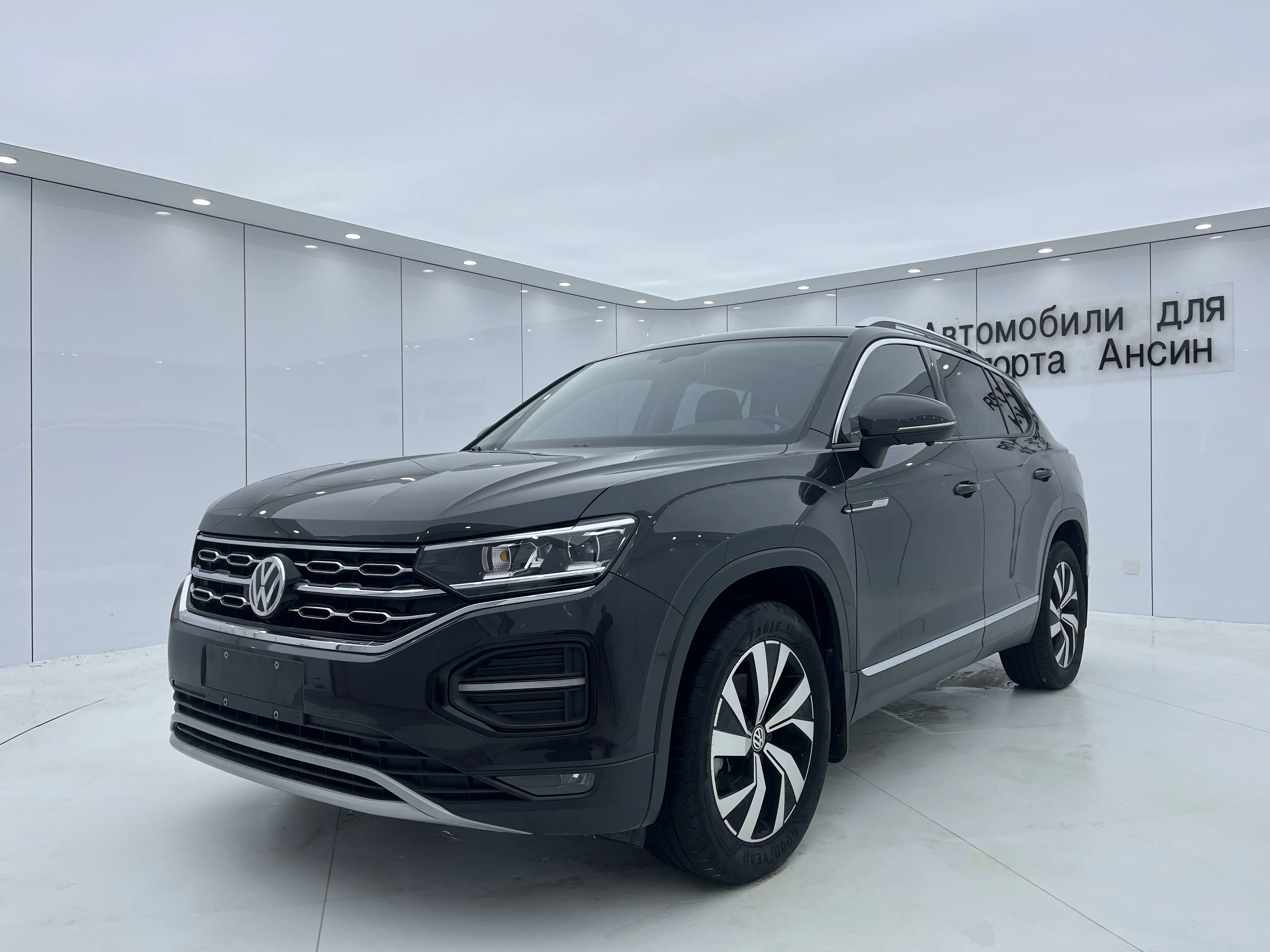 Volkswagen Tayron  из Китая