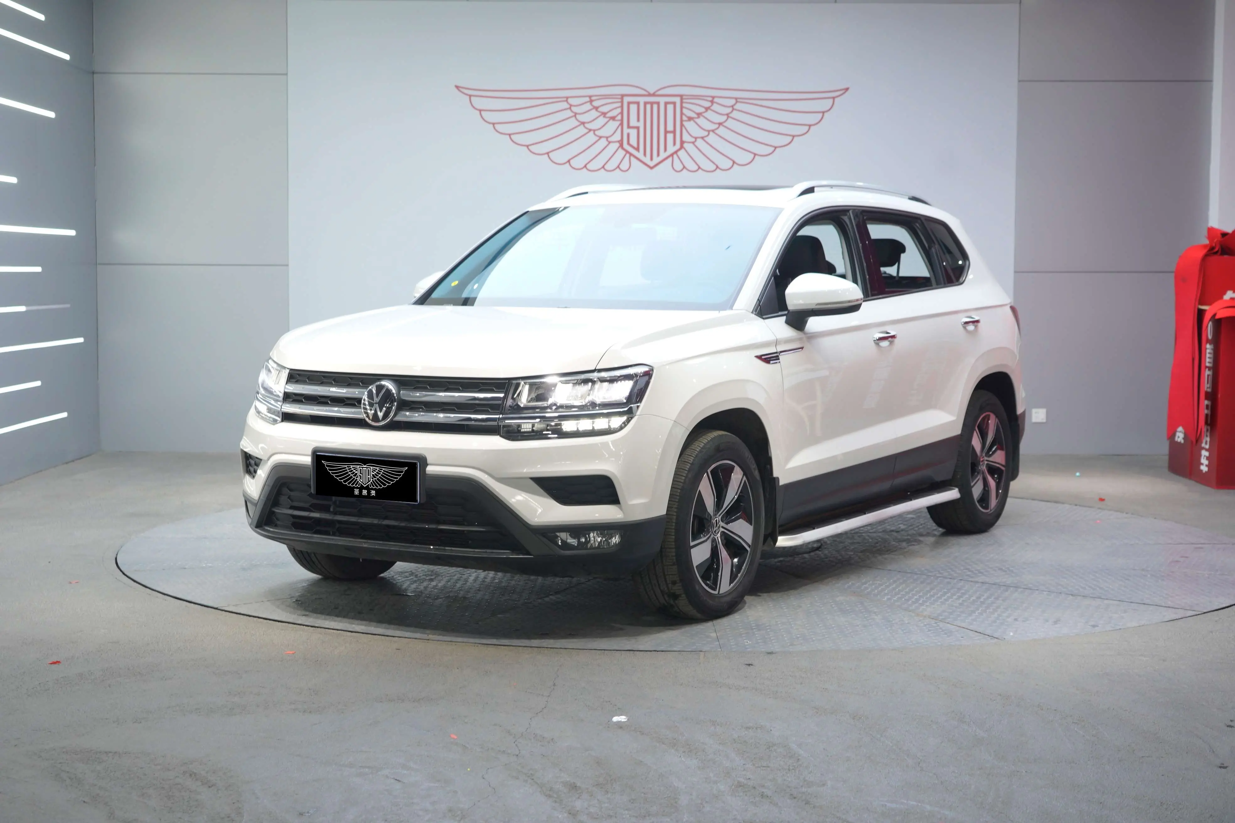 Volkswagen Tharu  из Китая