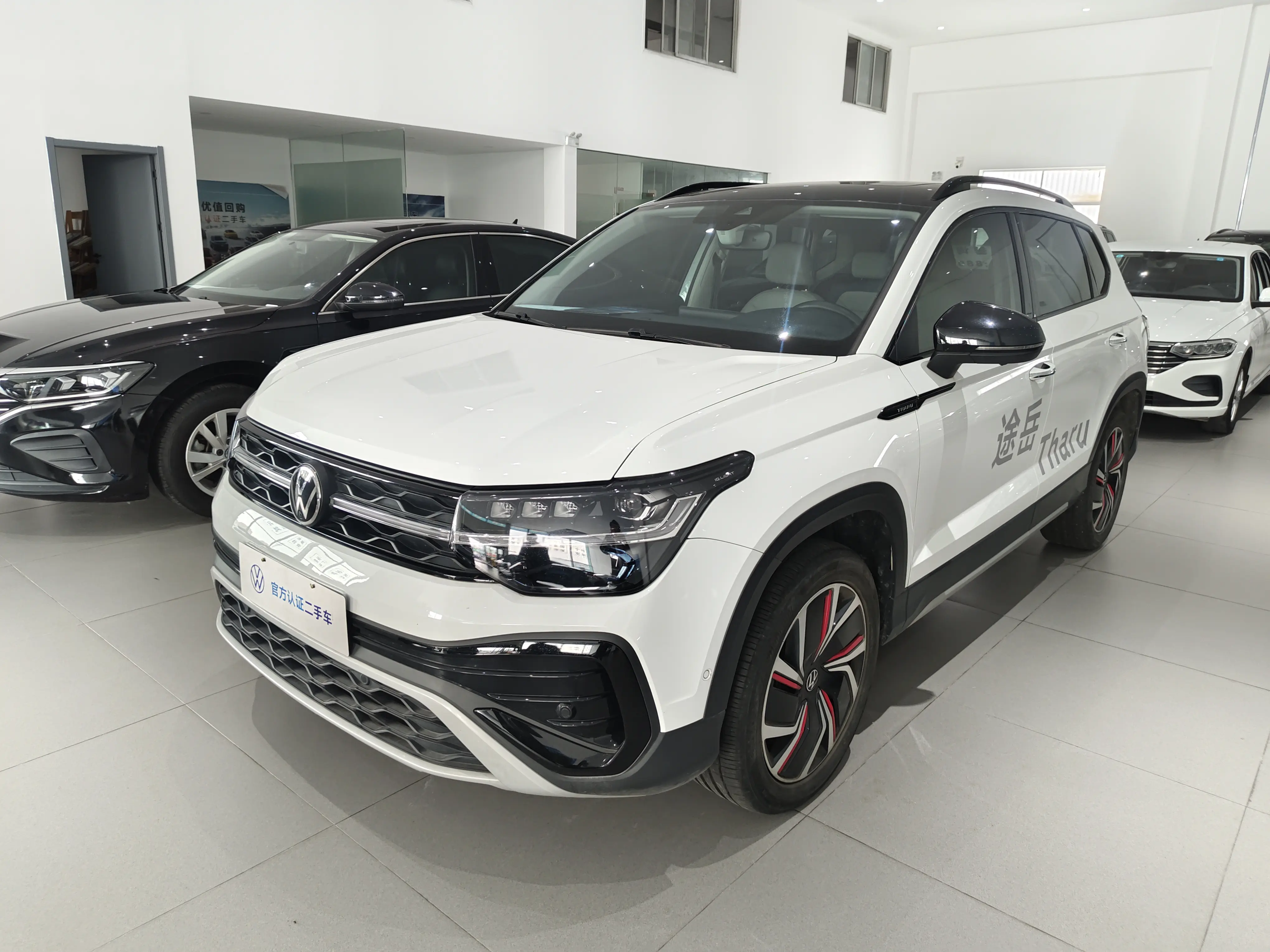 Volkswagen Tharu  из Китая