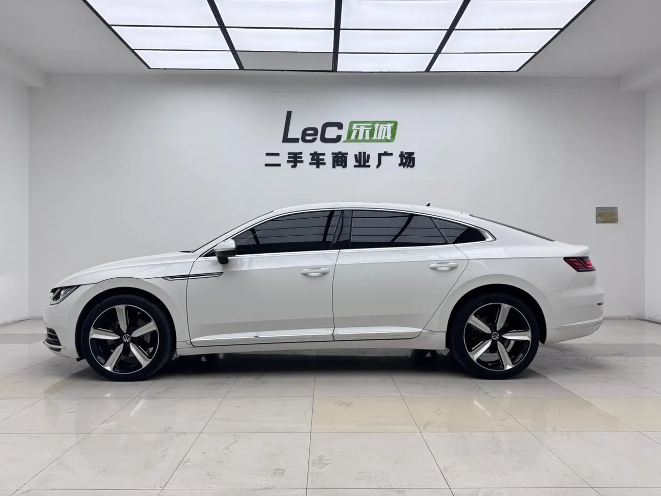 Volkswagen Arteon (CC)  из Китая