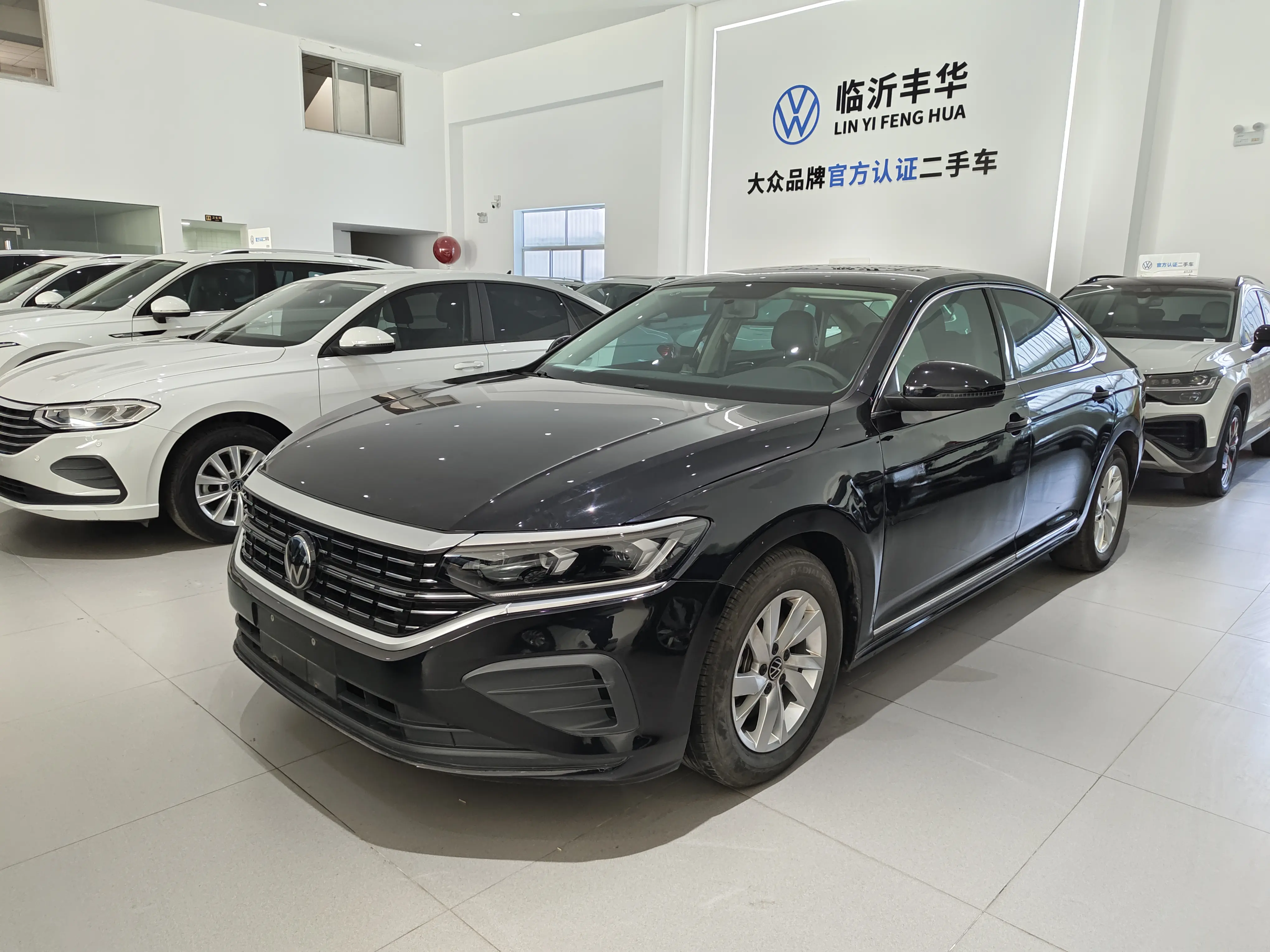 Volkswagen Passat  из Китая