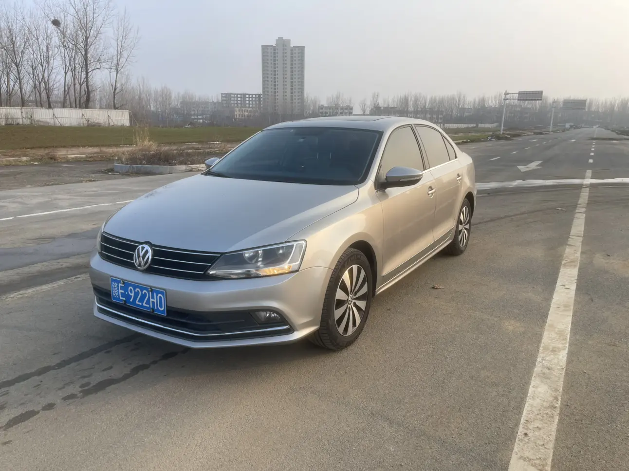 Volkswagen Sagitar  из Китая