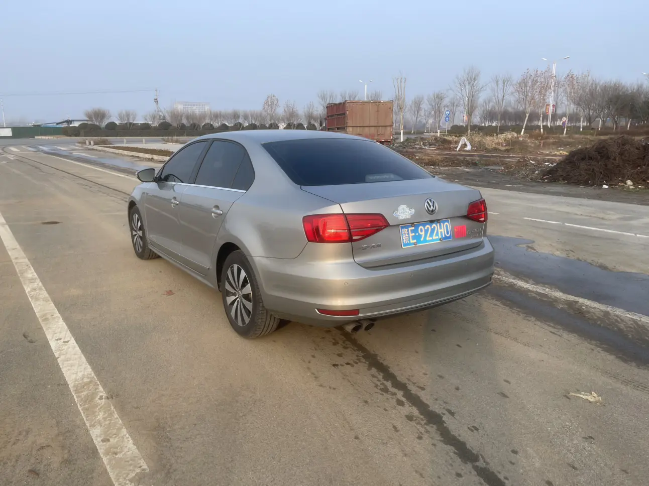 Volkswagen Sagitar  из Китая