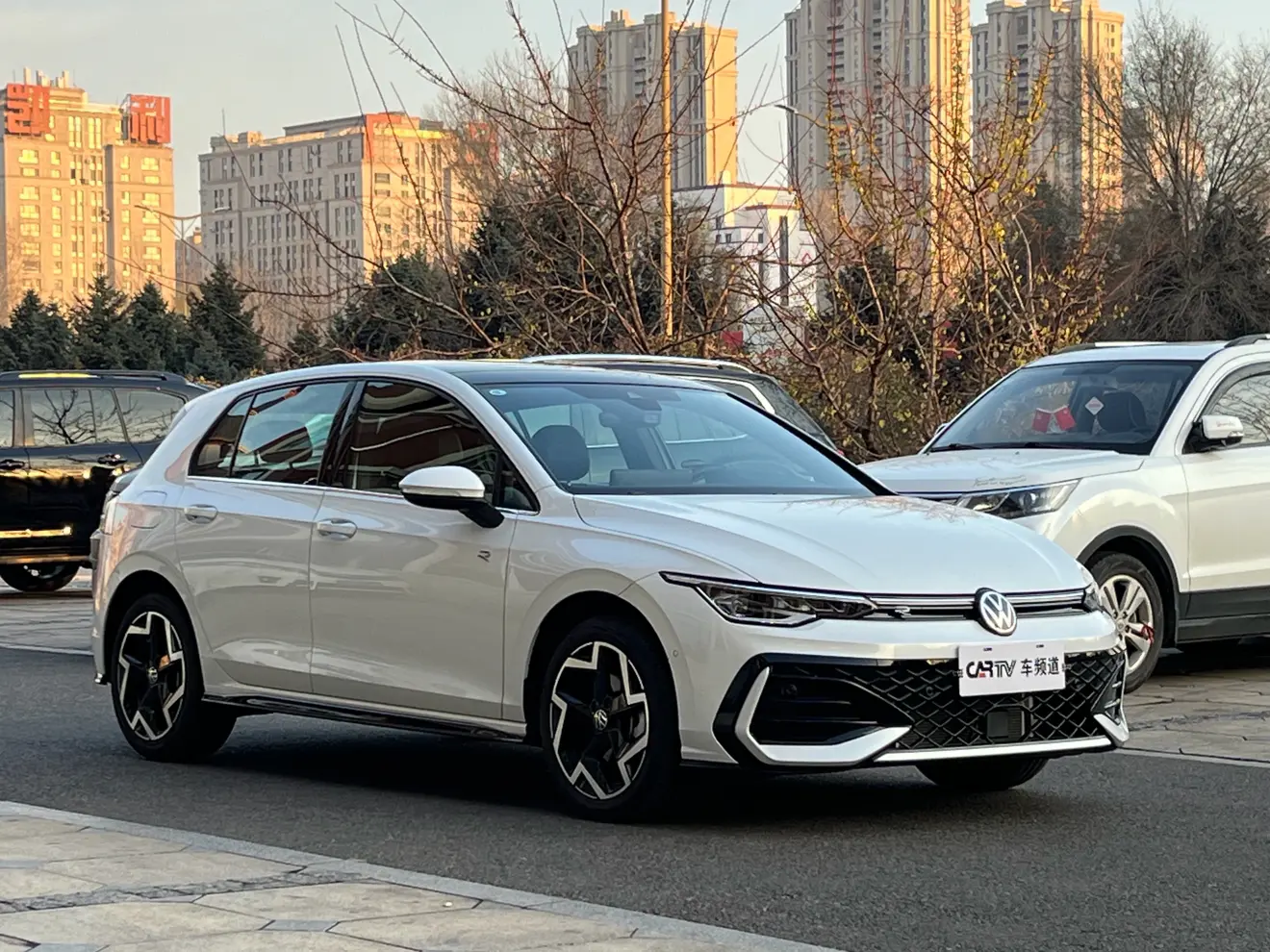 Volkswagen Golf  из Китая