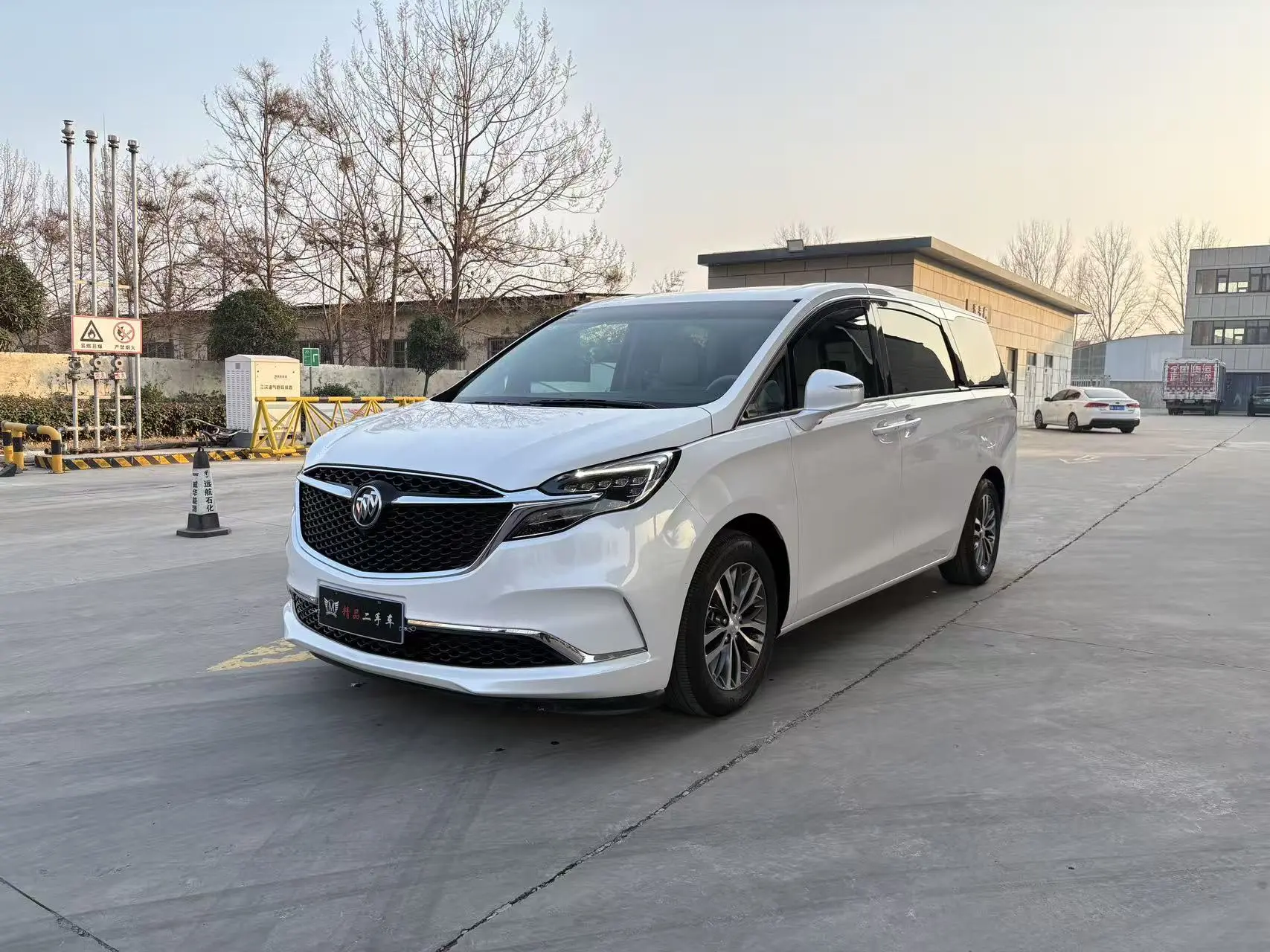 Buick GL8  из Китая