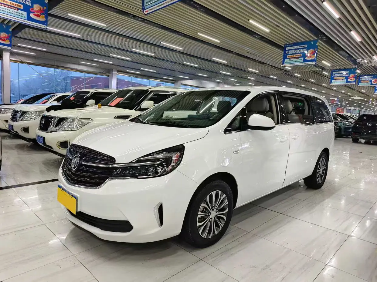 Buick GL8  из Китая