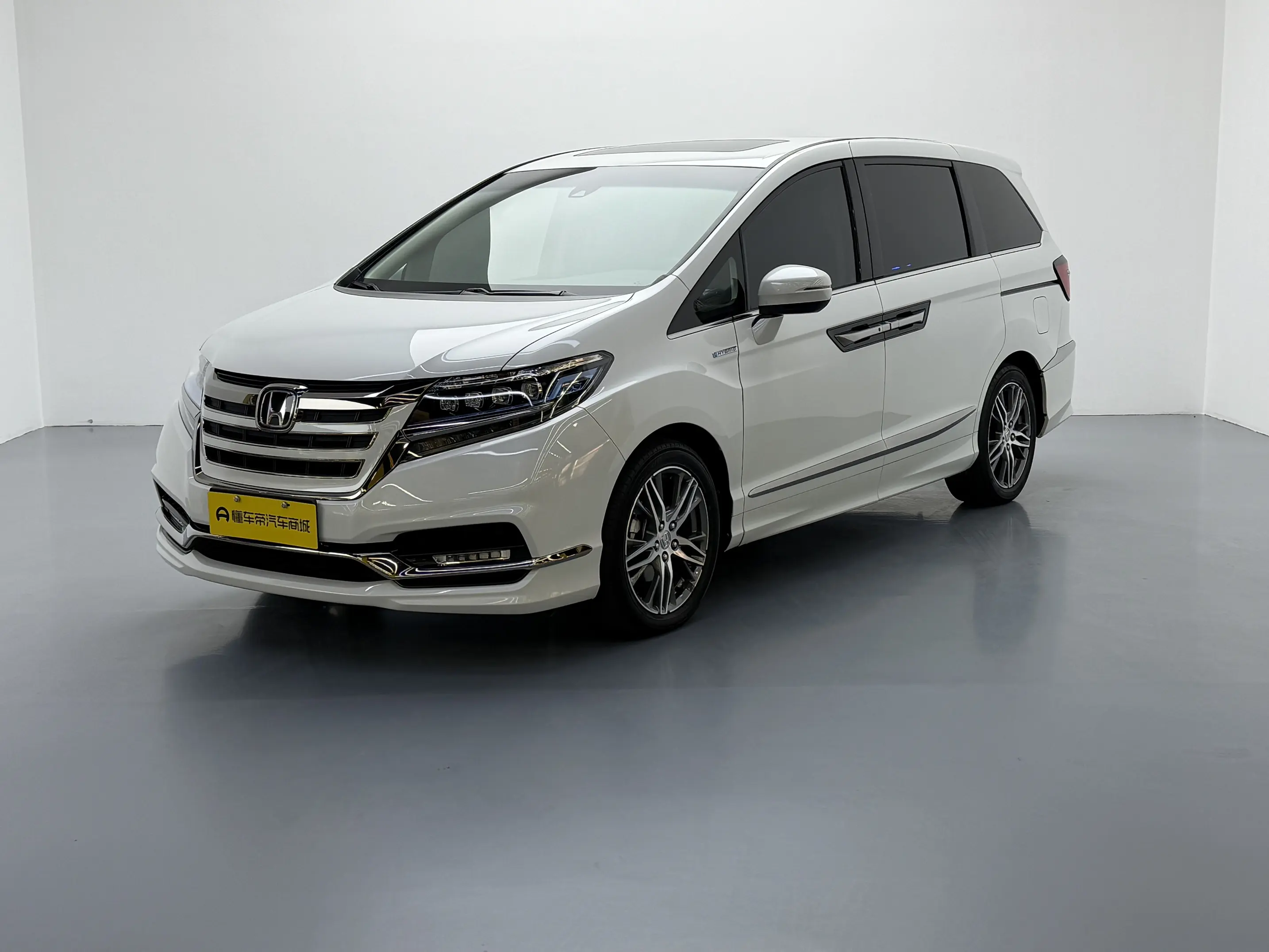 Honda Elysion (Alison)  из Китая