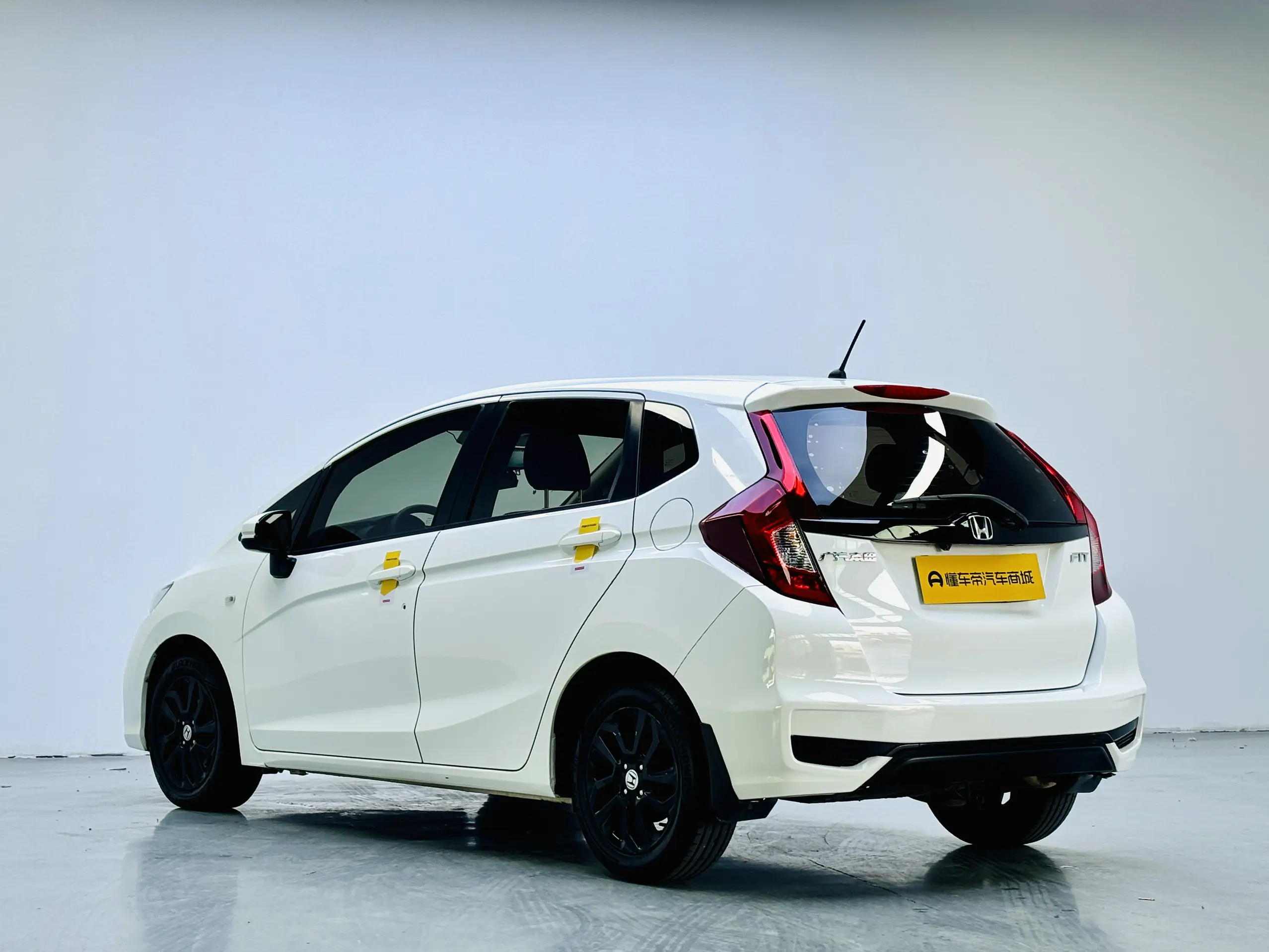 Honda Fit  из Китая