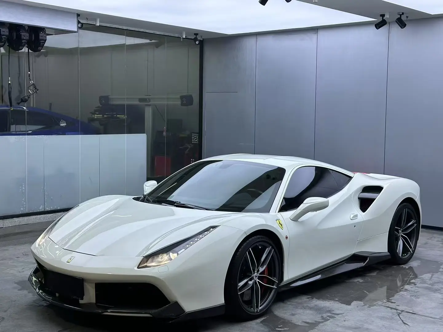 Ferrari 488  из Китая