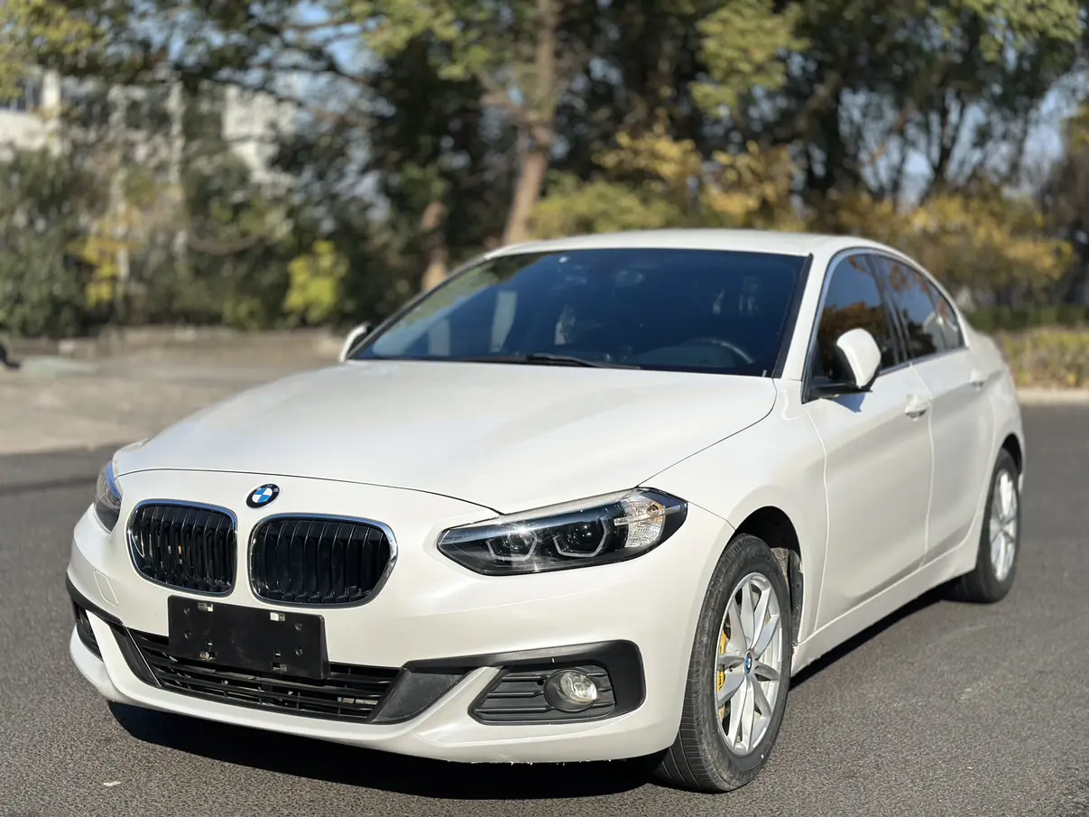 BMW 1 Series  из Китая