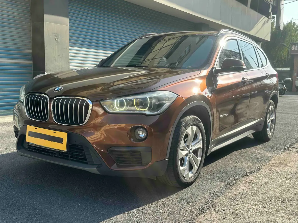 BMW X1  из Китая