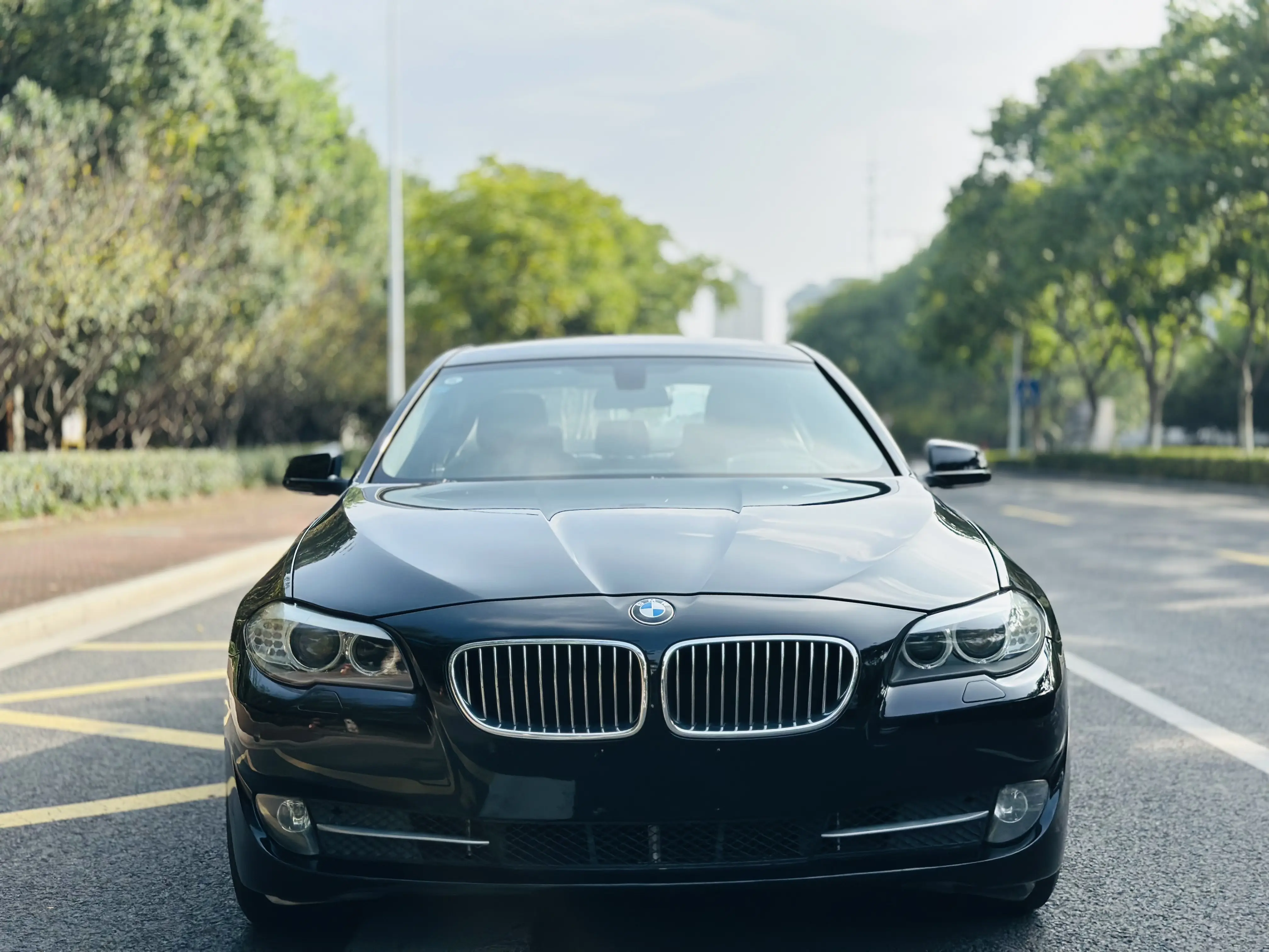 BMW 5 Series  из Китая