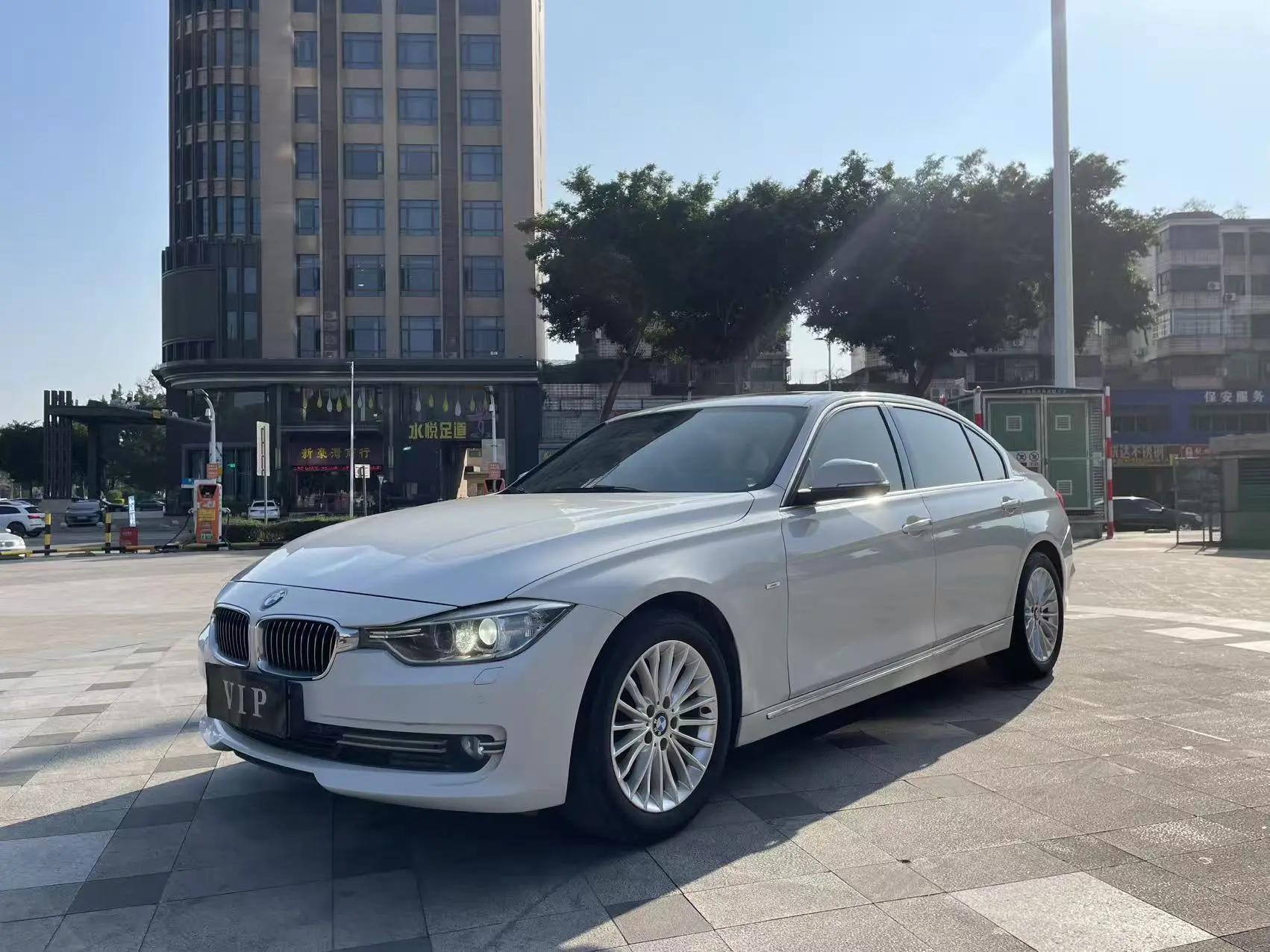 BMW 3 Series  из Китая