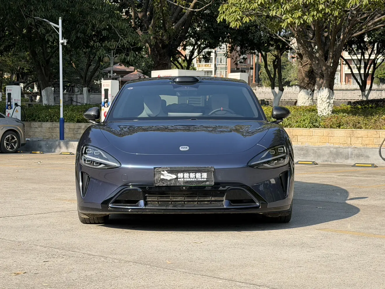 Xiaomi car Xiaomi SU7  из Китая