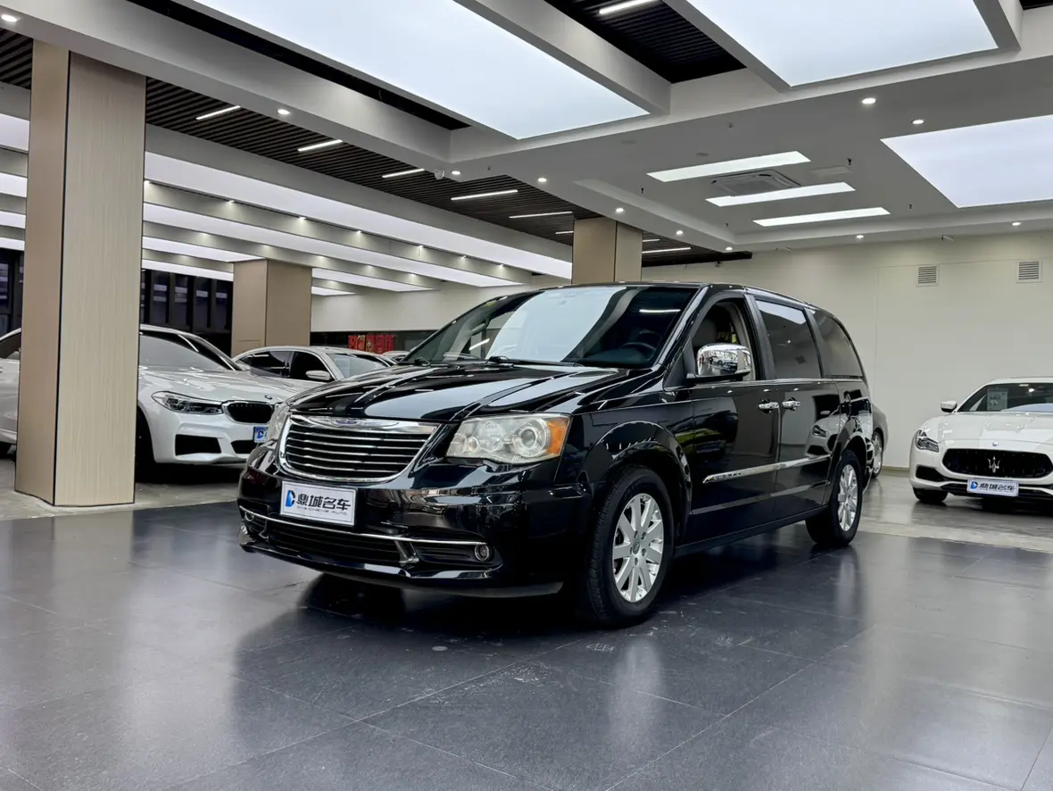 Chrysler Grand Voyager  из Китая