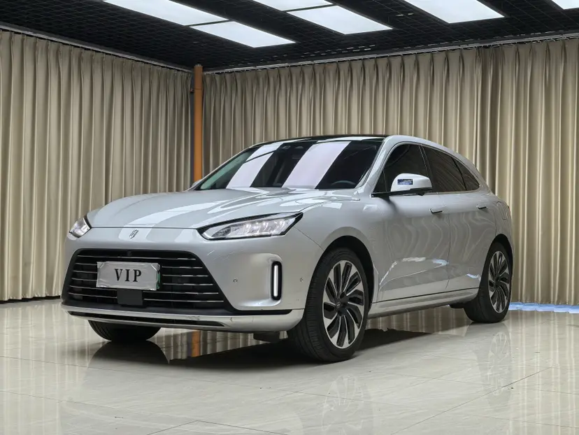 AITO M5 (Wenjie M5)  из Китая